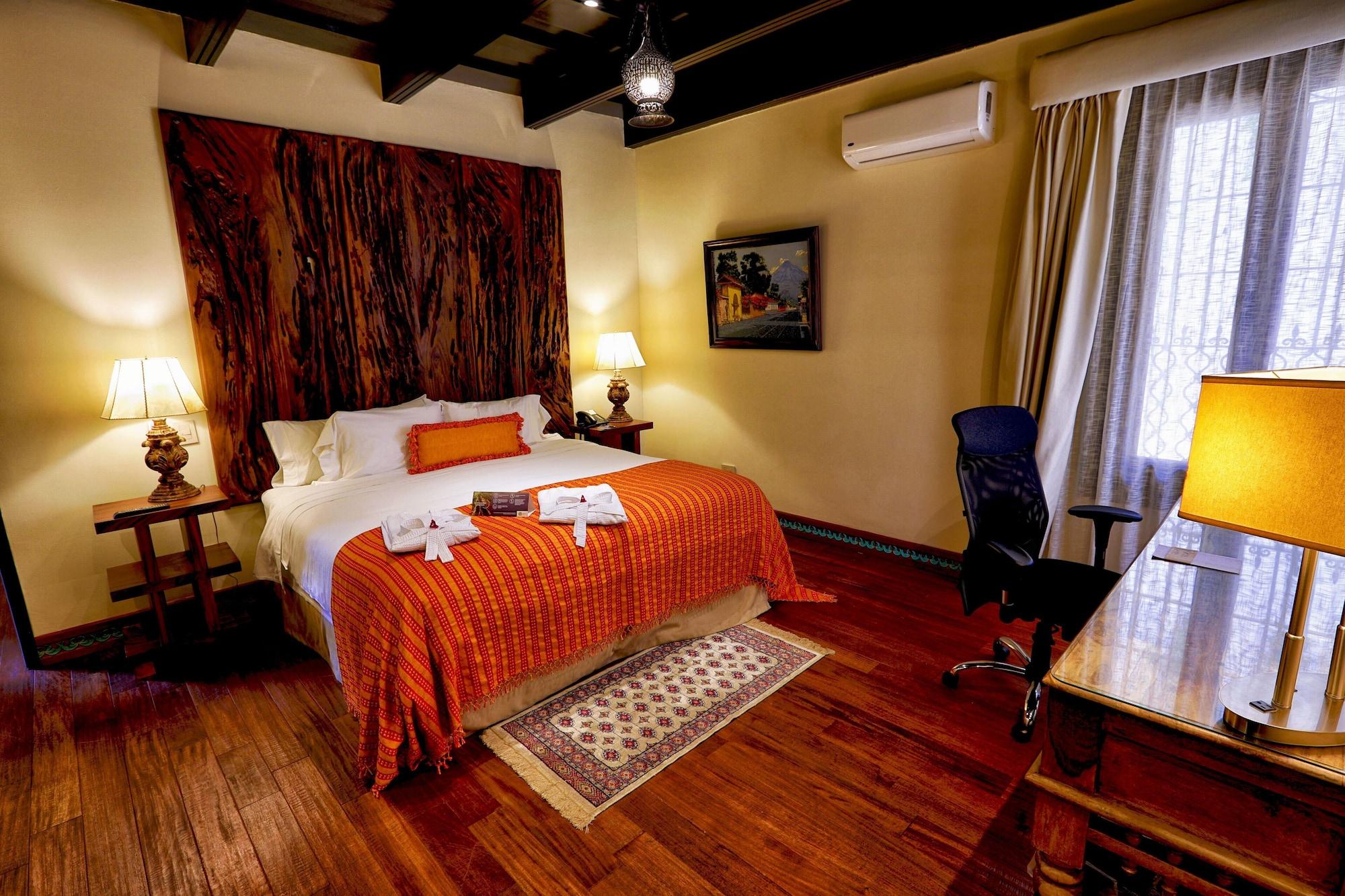 Pensativo House Hotel (Adults Only) Антигуа-Гватемала Экстерьер фото