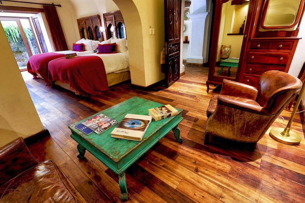 Pensativo House Hotel (Adults Only) Антигуа-Гватемала Экстерьер фото