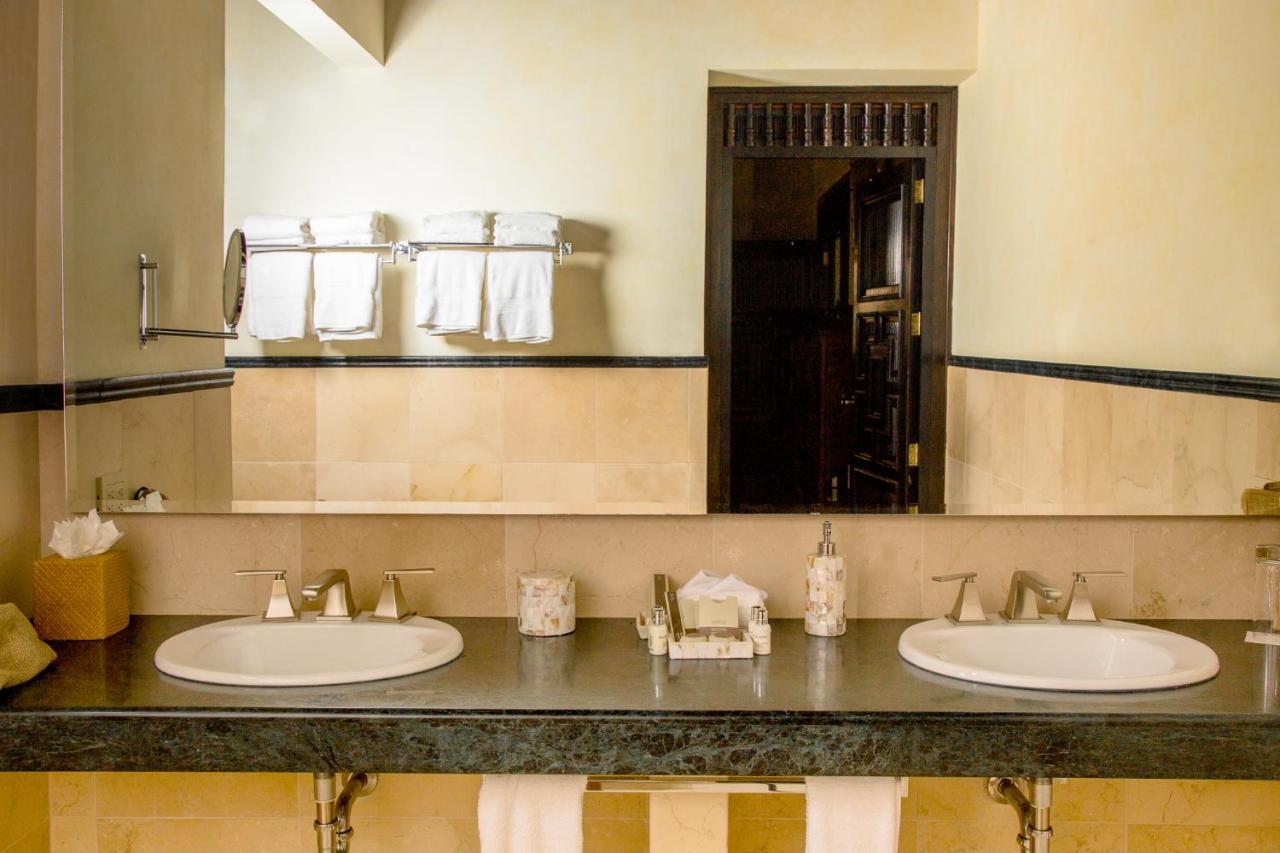 Pensativo House Hotel (Adults Only) Антигуа-Гватемала Экстерьер фото